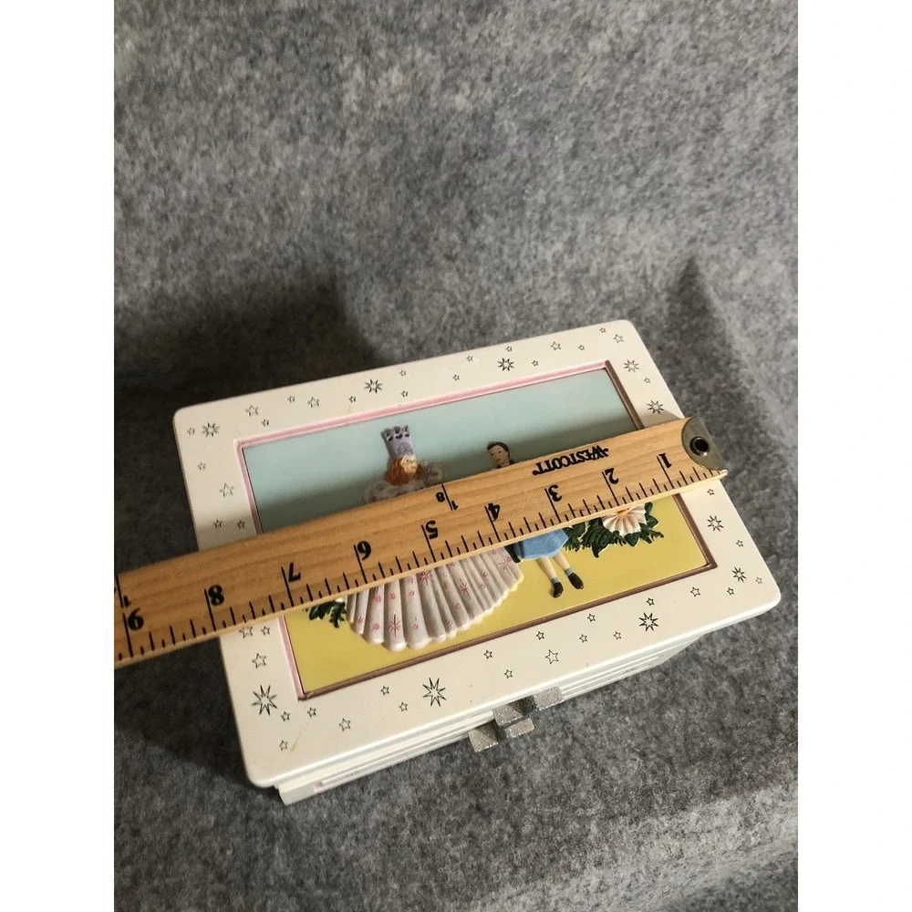 Vintage San Francisco Music Box Company Wizard of Oz Rotating Ruby Slippers